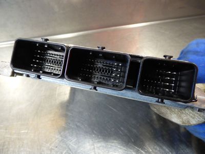 Ford Galaxy 1.8 TDCI Motorsteuergerät ECU 6G91-12A650-KF – Produktansicht 2