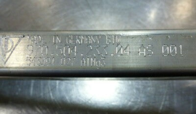 Porsche PANAMERA 970 Domstrebe Halter Halterung Stütze 97050423304 – Produktansicht 3