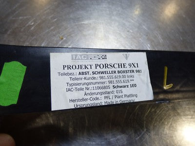 Porsche Boxster Cayman 981 Abstützung Halter Schweller Türeinstieg 98155561900 L – Produktansicht 4