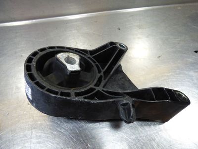 Opel Insignia 2.0 CDTI ORIGINAL gebraucht - Motorhalter 13227767 – Produktansicht 2