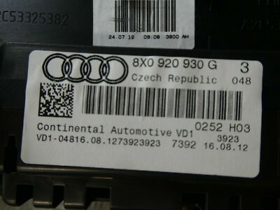 AUDI A1 8X Tacho Kombiinstrument FIS Benziner 8X0920930G Speedometer – Produktansicht 5
