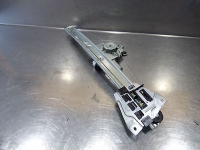Mitsubishi Grandis 2.0 DI-D Fensterheber mit Motor hinten links MR989948 – Produktansicht 2