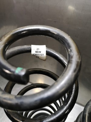 AUDI Q2 Orig. Spiralfeder Hinten 5Q0511121 CL 5Q0511121CL L + R ORIGINAL gebraucht - Schraubenfeder – Produktansicht 2