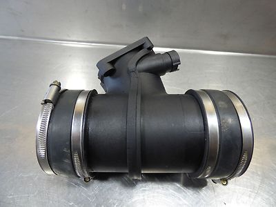 Porsche Boxster 986 2.7 Zwischenstück Ansaugrohr 99611005500 / 996.110.055.00 – Produktansicht 2