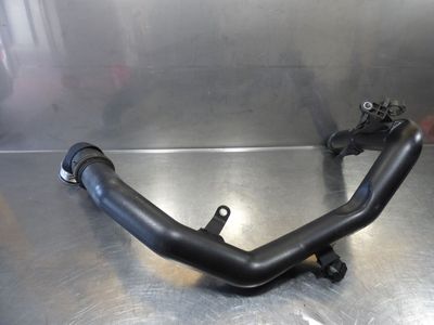 VW Polo 1.4 TDI 6Q0145752AN / 6Q0 145 752 AN ORIGINAL gebraucht - Ladeluftrohr – Produktansicht 2