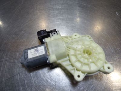 Ford Focus III MK3 Fensterhebermotor hinten rechts BM51A27000BD BM51-A27000-BD – Produktansicht 2
