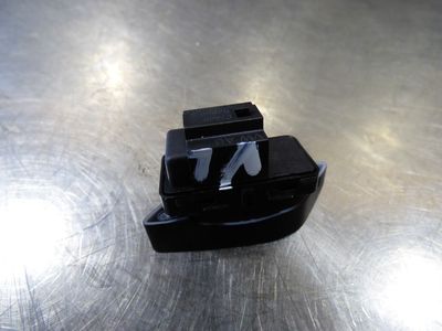 VW Touran II 5T Zentralverriegelung 5TA962125 / 5TA 962 125 ORIGINAL gebraucht - Schalter – Produktansicht 2