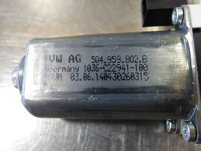 VW Passat 3G B8 Golf 7 Motor vorne rechts 5Q4959802B ORIGINAL gebraucht - Fensterhebermotor – Produktansicht 3