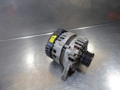 Hyundai i30 Blue Drive 1.6 CRDi Lichtmaschine 37300-2A850 130A – Produktansicht 4