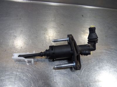 Opel Insignia 2.0 CDTI ORIGINAL gebraucht - Kupplungsgeberzylinder 55561916 – Produktansicht 2