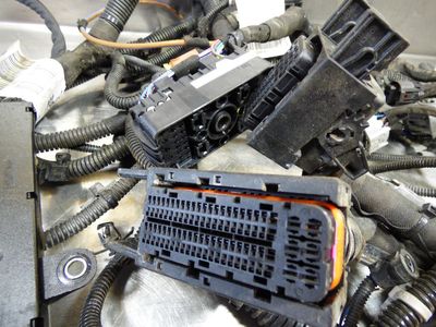 Opel Insignia 2.0 CDTI Motorkabelbaum 55567591 / 13305974 /13295306 – Produktansicht 3
