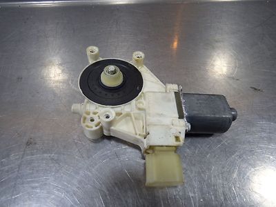 Ford Mondeo IV 2.0 TDCi vorne rechts 6M2114553B / 6M21-14553-B ORIGINAL gebraucht - Fensterhebermotor – Produktansicht 2