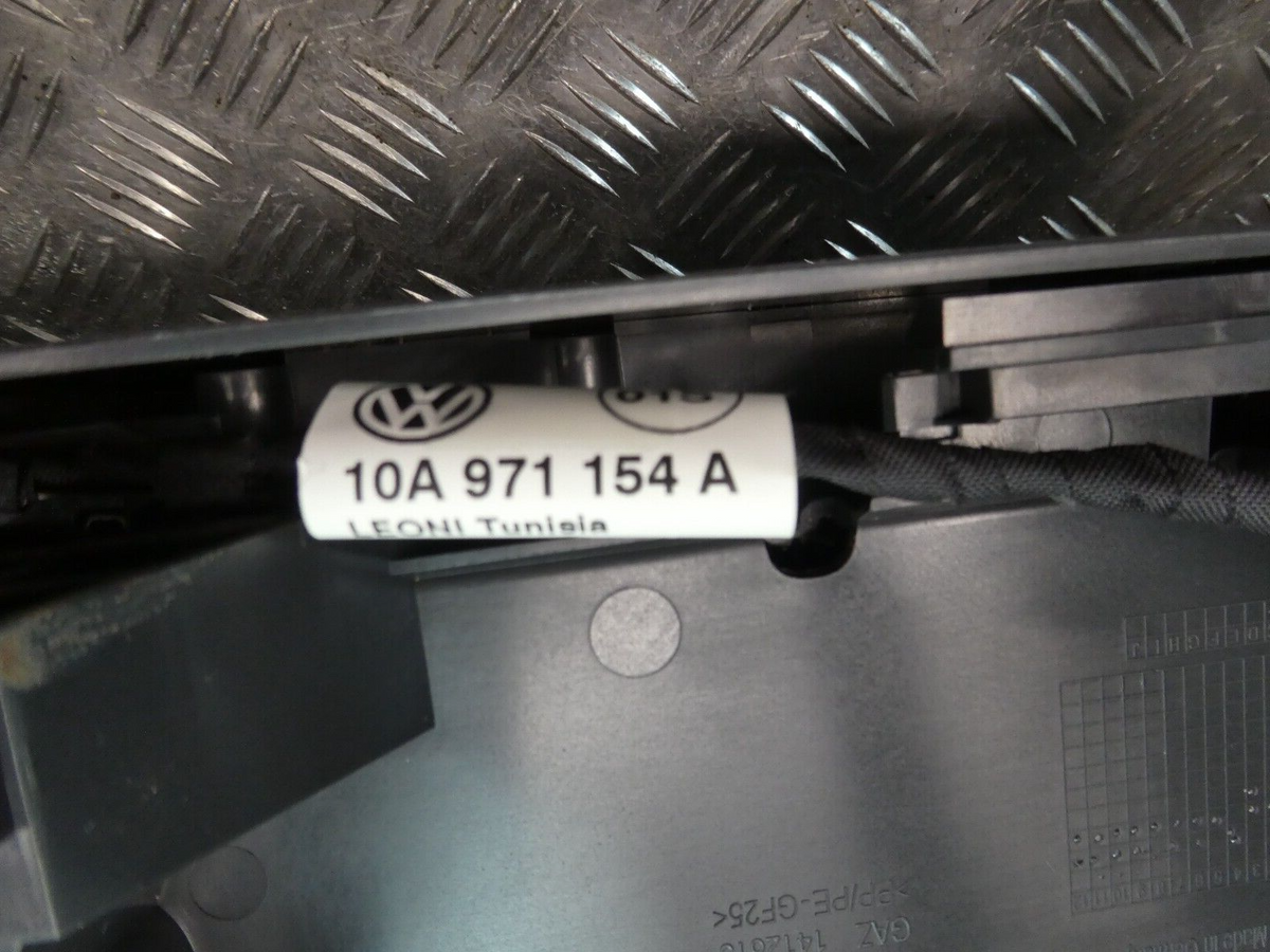ID3 ID.3 Mittelkonsole Konsolle mit USB anschluss ORIGINAL gebraucht - Volkswagen – Produktansicht 7