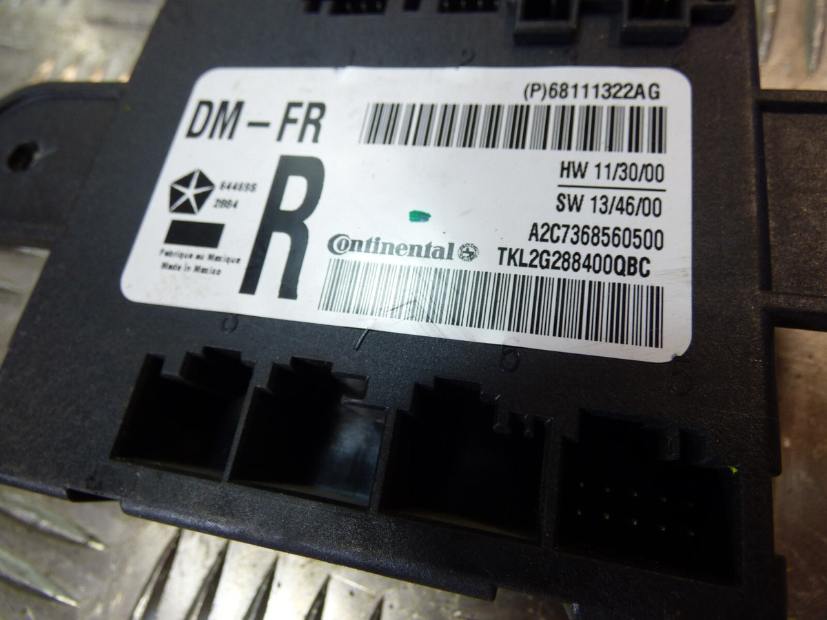 Jeep Cherokee KL 2015 Steuergerät Türsteuergerät Vorne Rechts ORIGINAL gebraucht - 68111322AG – Produktansicht 2