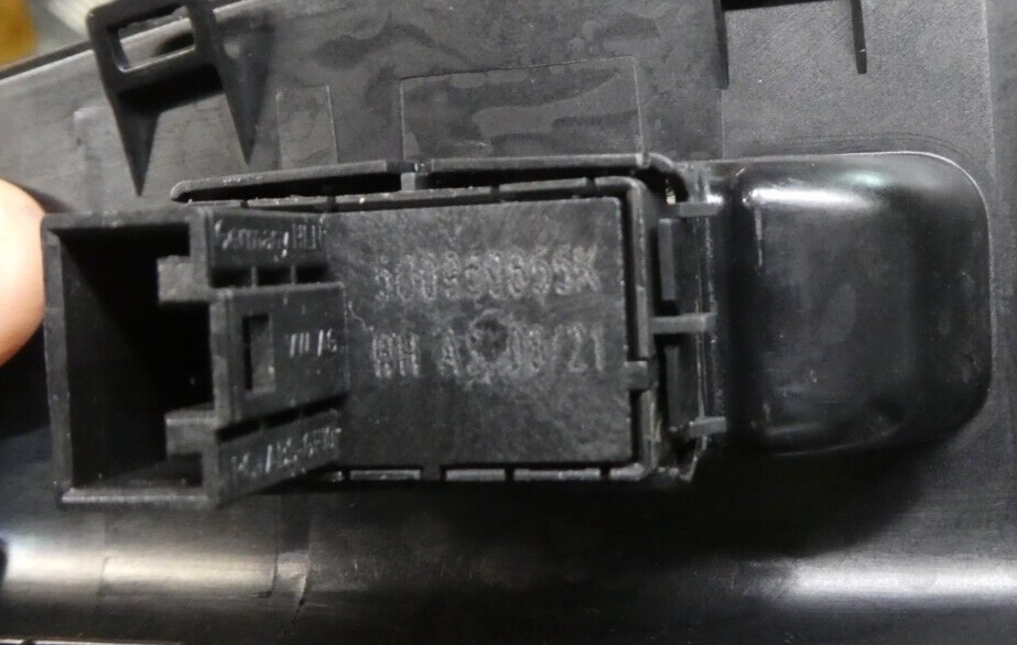 VW ID3 Pro Türverkleidung Zierleiste Fensterheberschalter 10A867228B ORIGINAL gebraucht - Volkswagen – Produktansicht 10