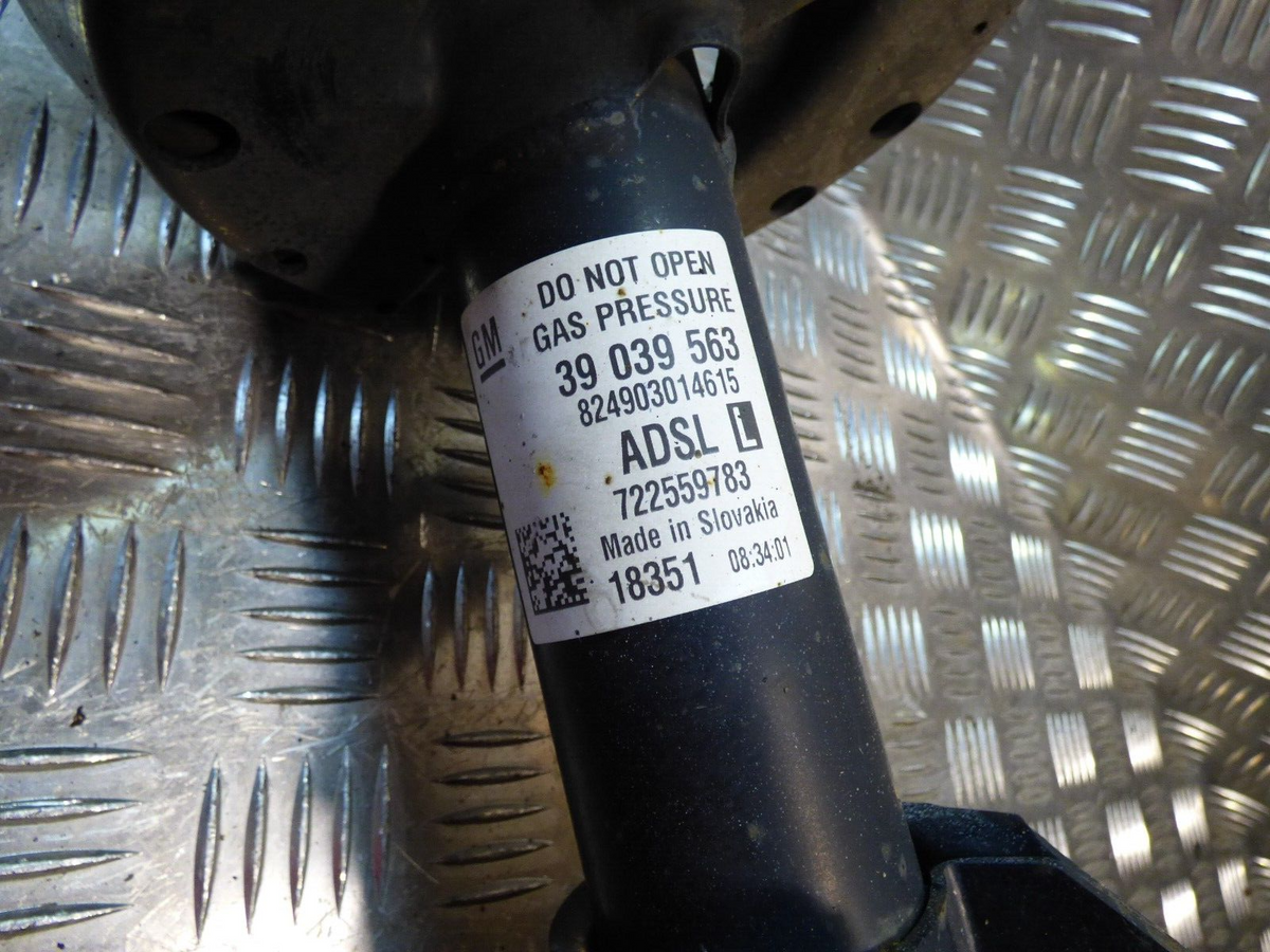 OPEL ASTRA K 1.4 ORIGINAL Federbein Stoßdampfer mit feder vorne links gebraucht - GM39039563 – Produktansicht 4