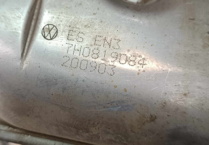 VW T5 1.9 TDI Auspuff Schalldämpfer Standheizung 7H0819084 ORIGINAL gebraucht - Transporter – Produktansicht 3