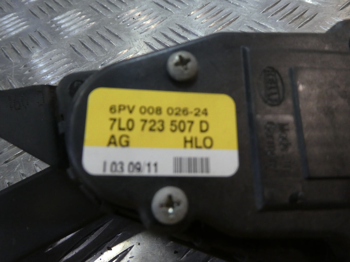 Porsche Cayenne 92A, potentiometer Gaswertgeber 7L0723507D ORIGINAL gebraucht - Gaspedal – Produktansicht 3