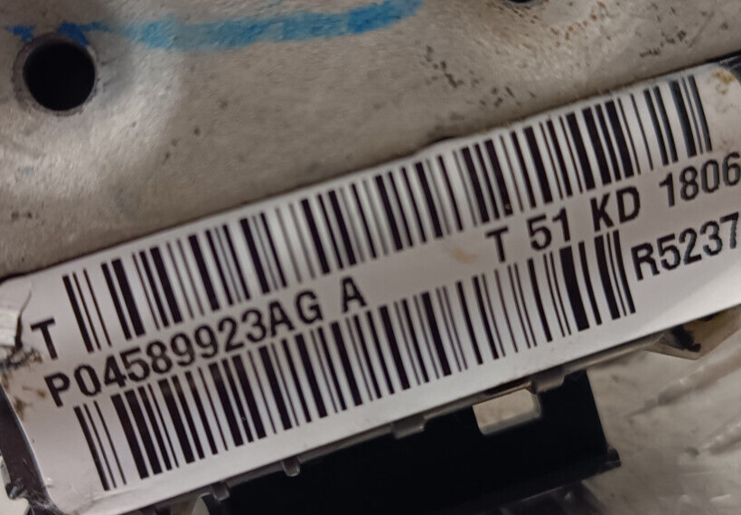 Jeep Grand Cherokee WK2 Türschloss Türschloß Hinten Links ORIGINAL gebraucht - P04589923AG – Produktansicht 3