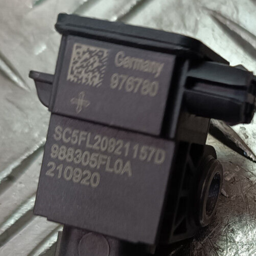 Renault Zoe 2022 988305FL0A Crashsensor Sensor 976780 210920 gebraucht - Original – Produktansicht 2
