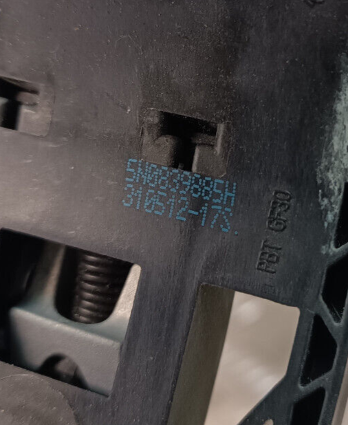 Porsche Cayenne S 92A Vorne Rechts Türgriff Türöffner 5N0839885H ORIGINAL gebraucht - 5N0837017D – Produktansicht 4