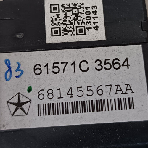Jeep Grand Cherokee WK2 Steuergerät AUX USB SD Gerat Einheit Hinten ORIGINAL gebraucht - 68145567AA – Produktansicht 3