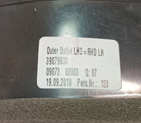 OPEL ASTRA K 1.4 Turbo 2019 Luftdüse Links Luftausströmer ORIGINAL gebraucht - 39079603 – Produktansicht 3