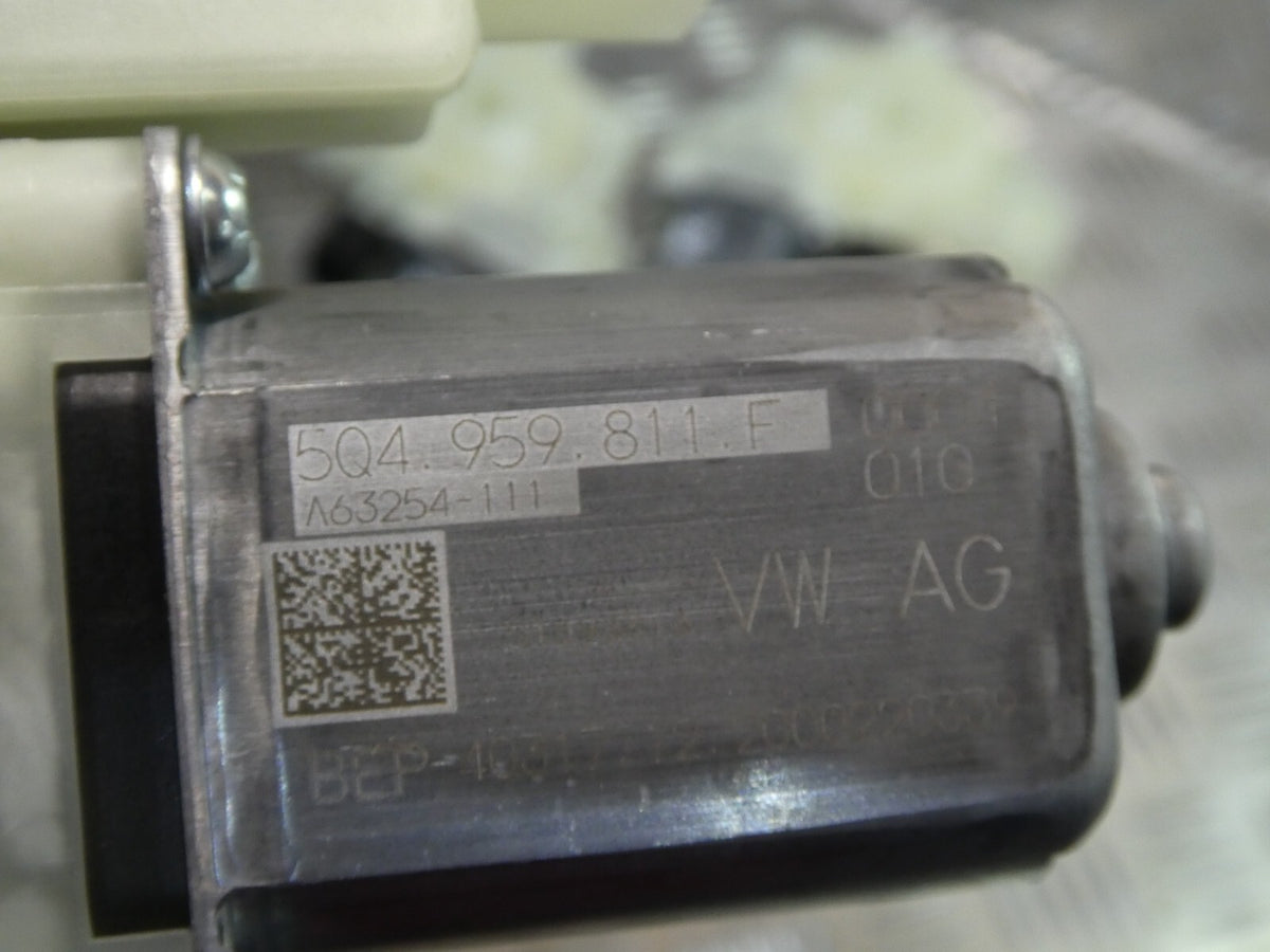 VW ID3 Fensterhebermotor Tür Hinten Links 5Q4959811F ORIGINAL gebraucht - Volkswagen – Produktansicht 3