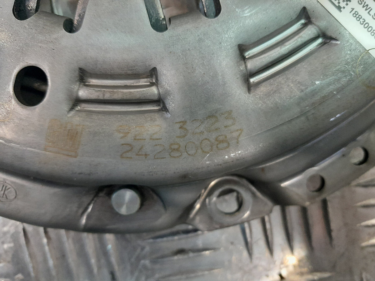 OPEL ASTRA K 1.4 Turbo Schwungrad Kupplungssatz Kupplung 24280088 0595 ORIGINAL gebraucht - 18830088 – Produktansicht 6