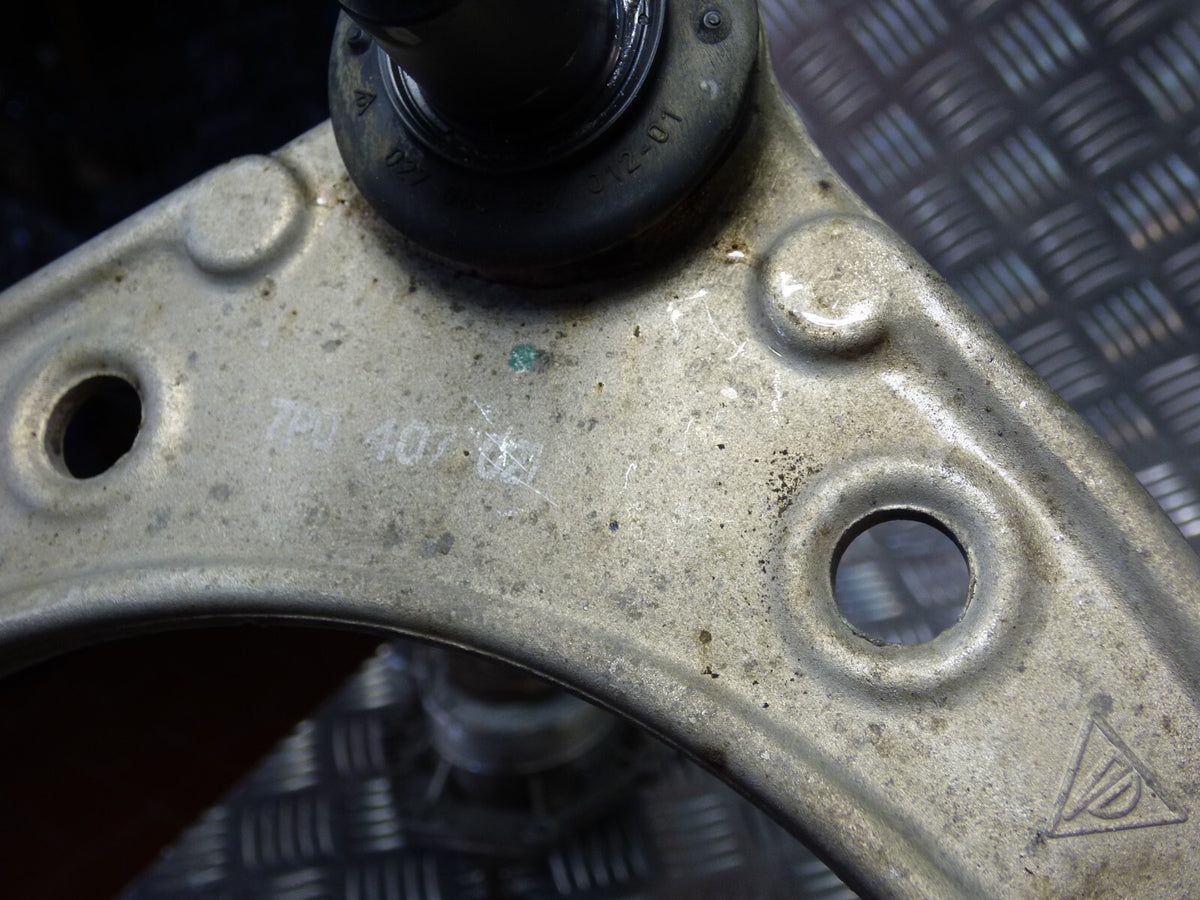 Porsche Cayenne 92A vorne oben links o. rechts 7P0407021 ORIGINAL gebraucht - Querlenker – Produktansicht 3