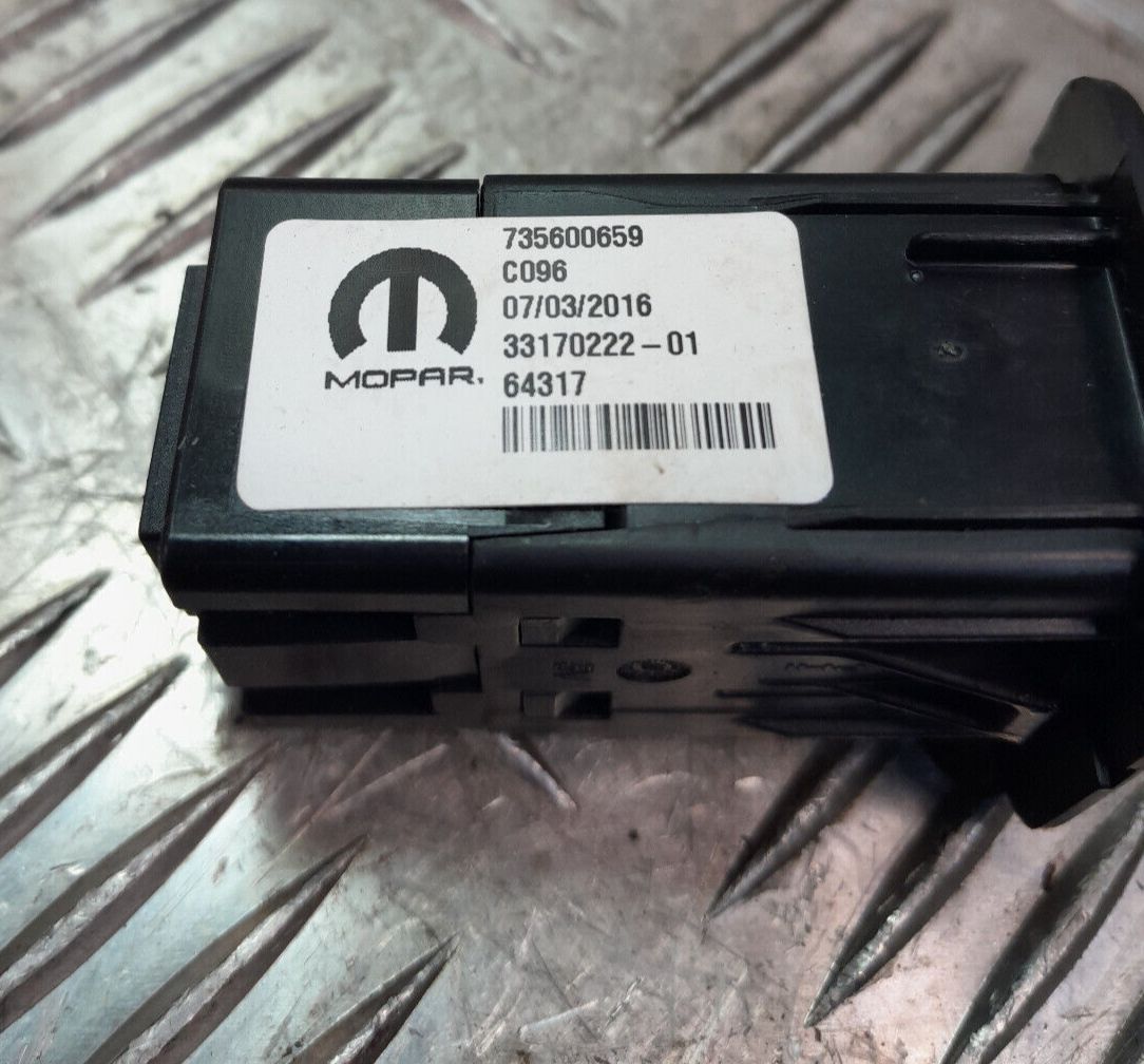 Jeep Renegade 1.6 Mjet Elektronikmodul USB 12v dc Mopar ORIGINAL gebraucht - 735600659 – Produktansicht 2