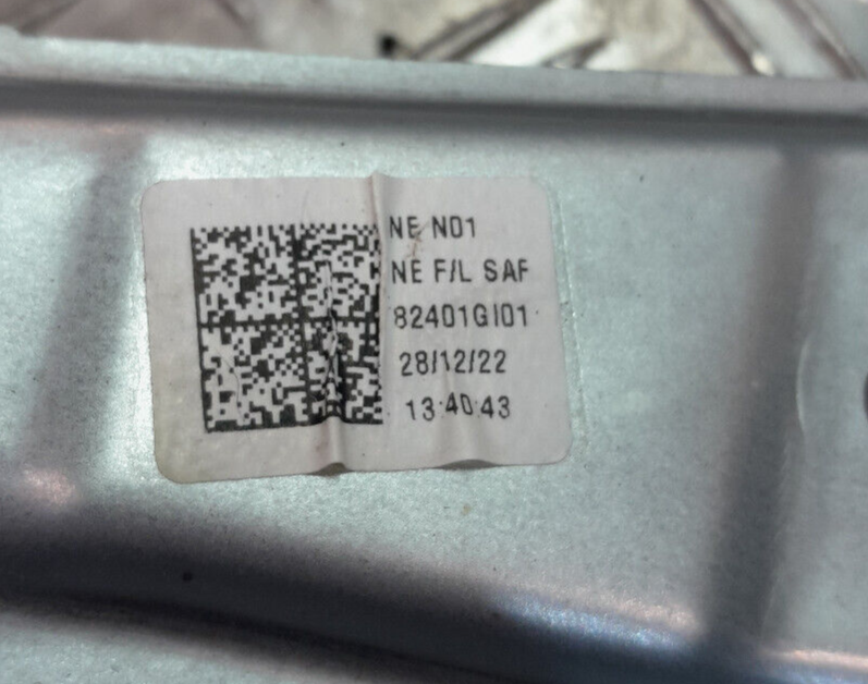 HYUNDAI IONIQ 5 elektrisch mit Motor Vorne 82450-GI010 82401GI01 ORIGINAL gebraucht - Fensterheber – Produktansicht 4