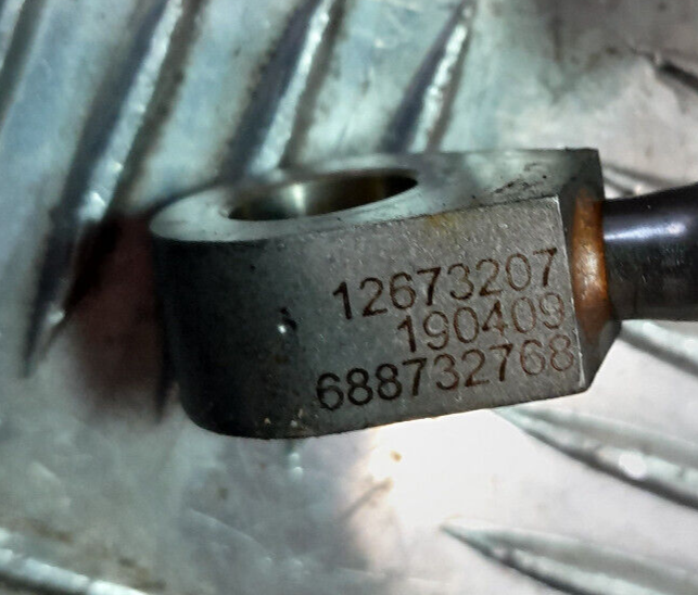 OPEL ASTRA K 1.4 Turbo Schlauch Rohr Turbolader Ölkühler GM ORIGINAL gebraucht - 12673207 – Produktansicht 2