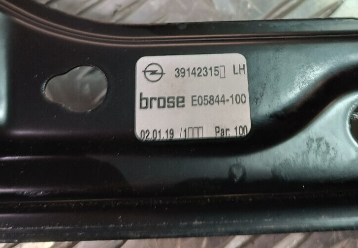 OPEL ASTRA K 1.4 2019 Schrägheck Fensterheber Vorne Links ORIGINAL gebraucht - 39142315 – Produktansicht 3