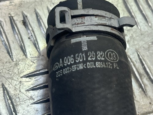 Mercedes Sprinter W906 2.2 CDI Kühlwasserschlauch A9065012982