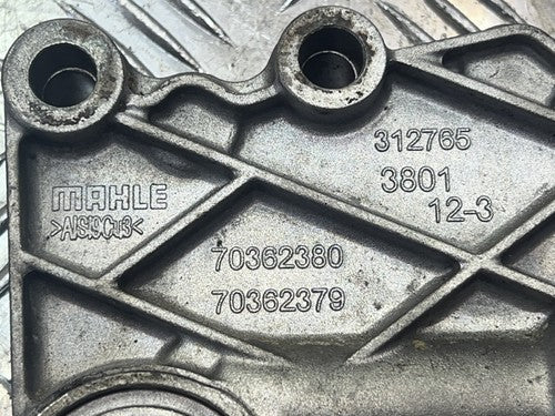 Mercedes Sprinter W906 2.2 CDI Ölfiltergehäuse Träger Halter 70362380