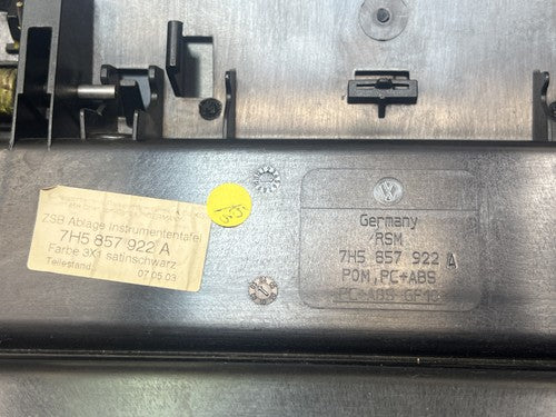 VW T5 Ablagefach Armaturenbrett oben mit Deckel Satinschwarz 7H5857922A