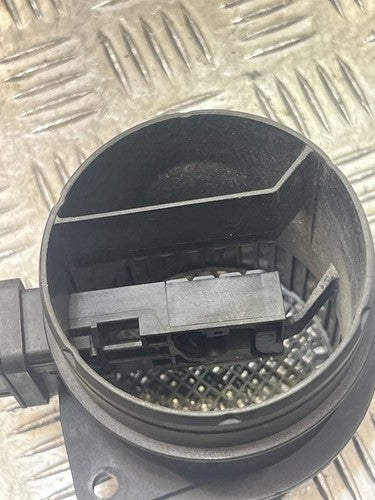 VW Volkswagen Transporter T6 Luftmengenmesser / Luftmassensensor 03L906461A