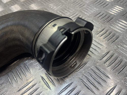 Mercedes Sprinter W906 2.2 CDI Ladeluftschlauch Turboschlauch A9065283782