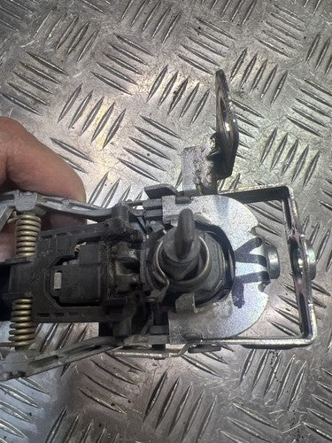 VW Volkswagen Transporter T6 Türgriff Griff außen Vorne Links 7H0837205