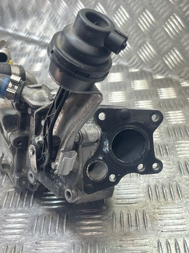 Mercedes Sprinter W906 2.2 CDI AGR Kühler Abgaskühler Modul A6511400700