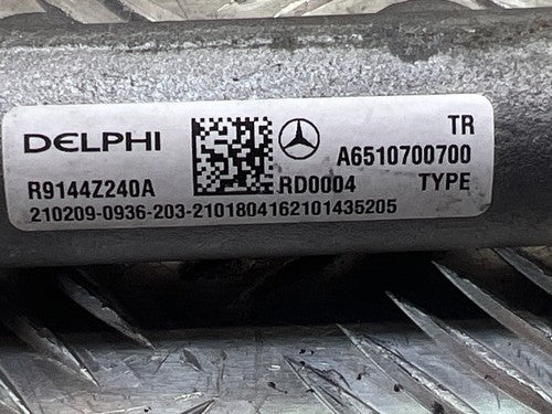 Mercedes Sprinter W906 2.2 CDI Kraftstoffverteiler mit Druckregelventil A6510700