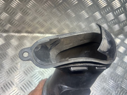 VW Volkswagen Transporter T6 Ansaugrohr Ansaugkanal 7H0129578B