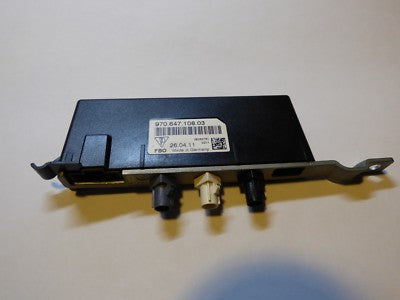 Porsche PANAMERA 970 Antennenverstärker Steuergerät 97064710803 – Produktansicht 1