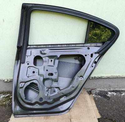 OPEL Tür hinten rechts Z177 Karbongrau ohne anbauteile, ohne delle ORIGINAL gebraucht - INSIGNIA – Produktansicht 4