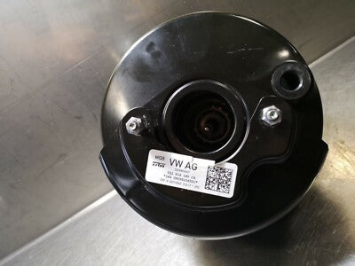 Audi Q2 2018 BRAKE SERVO 5Q2614105CA – Produktansicht 3