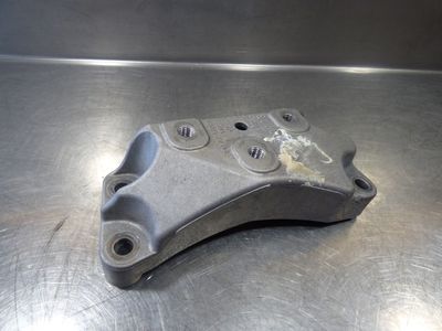 VW Passat (3G) 2.0 TDI links DSG 3Q0199117 / 3Q0 199 117 ORIGINAL gebraucht - Getriebehalter – Produktansicht 1