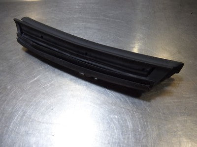 Porsche Boxster 981 Verdeck Halteleiste mitte rechts 98156133000 + 98156193600 – Produktansicht 5