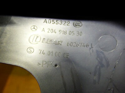 Mercedes W204 C-Klasse 2011 Sitzverkleidung für Fahrersitz A2049180530 – Produktansicht 3