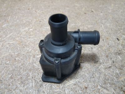 Audi A4 S4 8K A5 S5 Wasserpumpe Zusatzkühlmittelpumpe 06H121601 / 06H 121 601 – Produktansicht 1